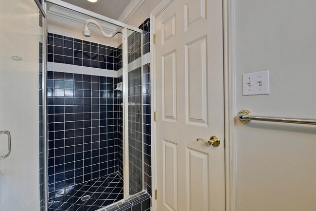 Building Photo - Wow! What a Great Home! Available Soon!