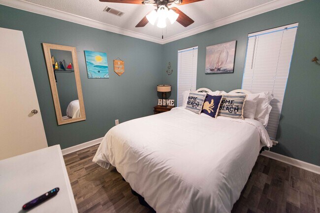 Building Photo - 2200 Romine Rd