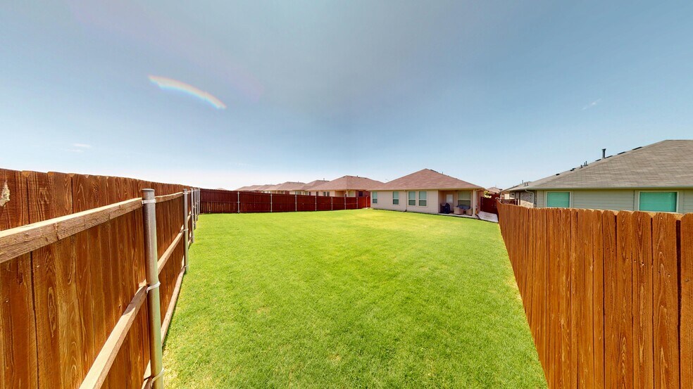 Building Photo - 817 Greenford Mnr