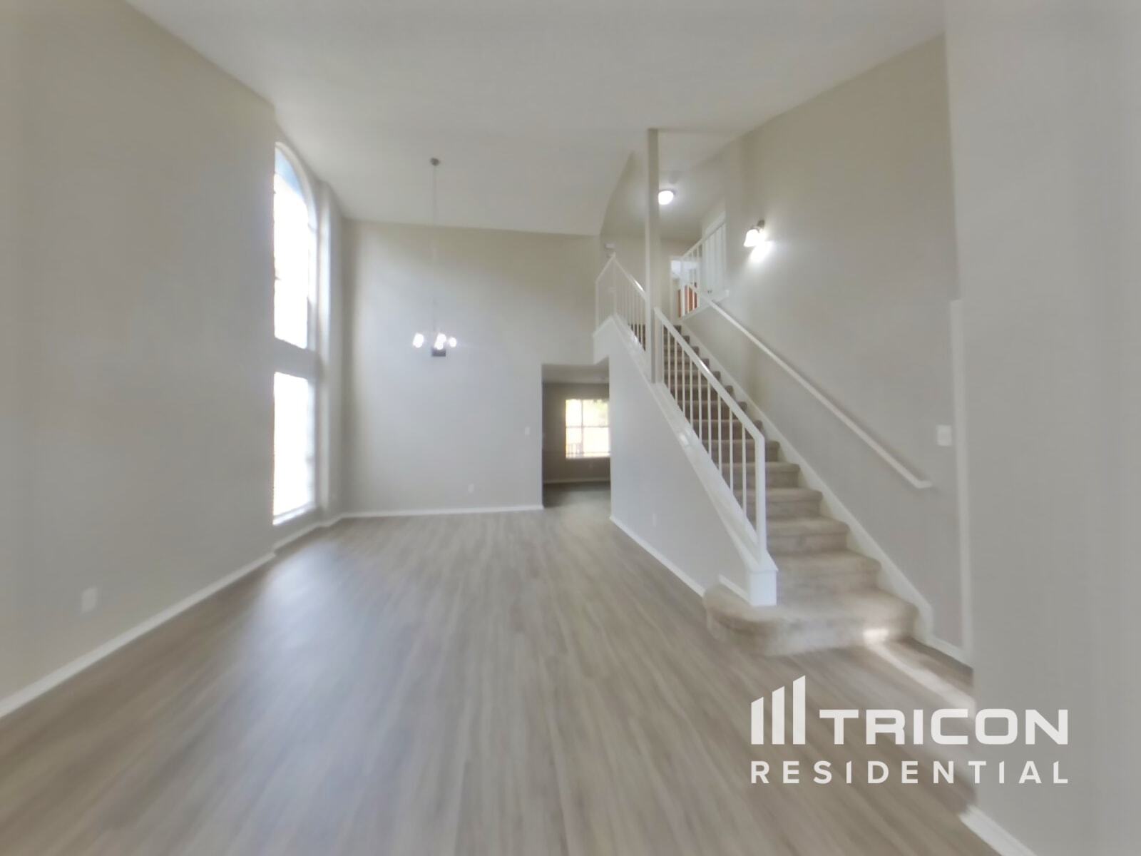 Building Photo - 1806 Aster Pass