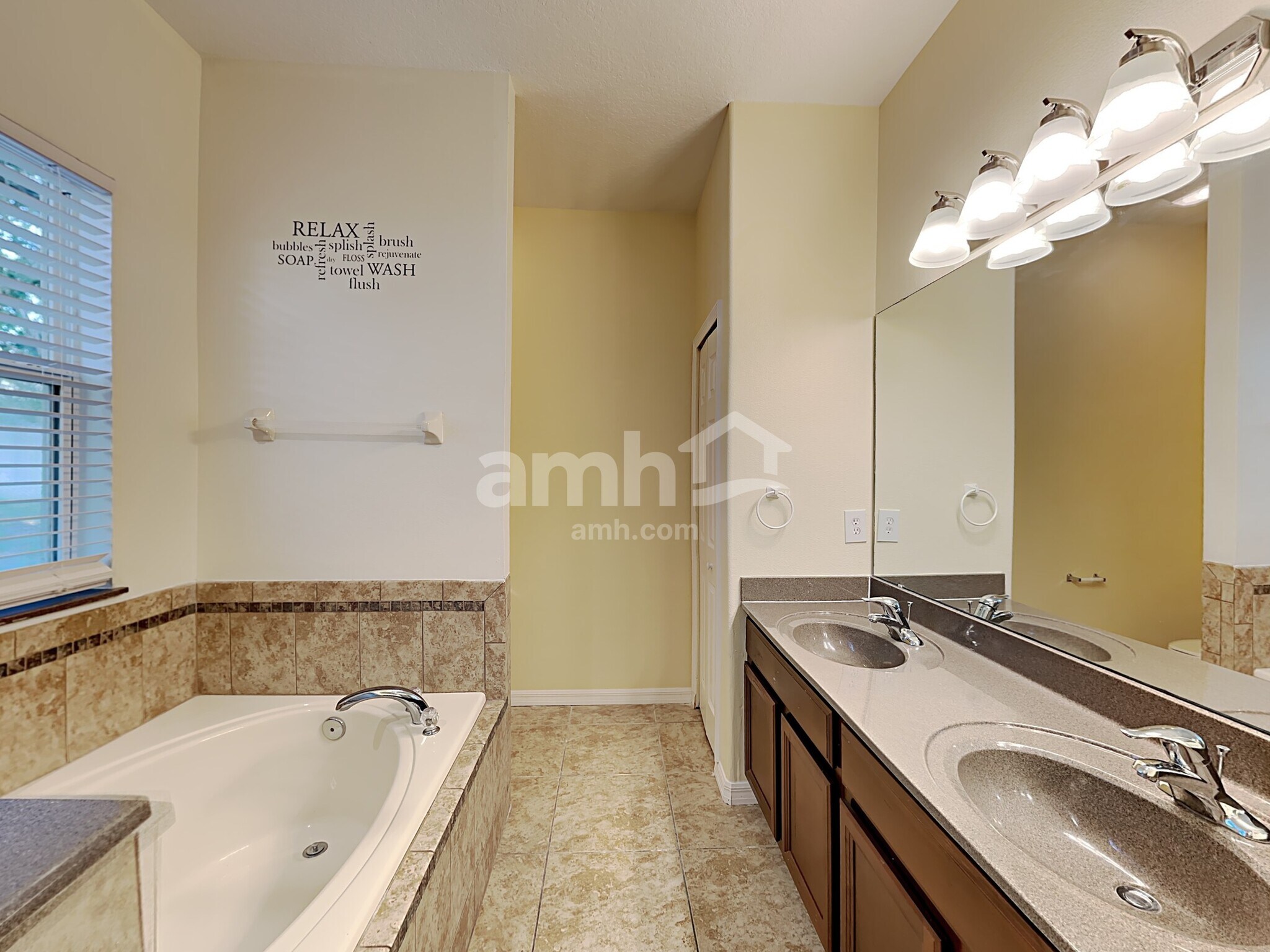 Building Photo - 7246 Mystic Brook Way