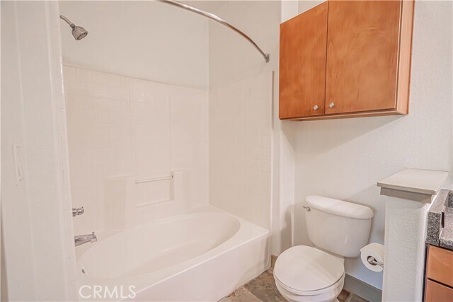 Building Photo - 24595 Town Center Dr