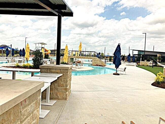 Building Photo - 5202 Sunvalley Bend Dr