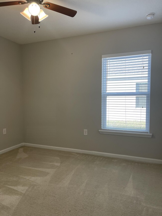 Building Photo - 805 Trellis Bay Dr