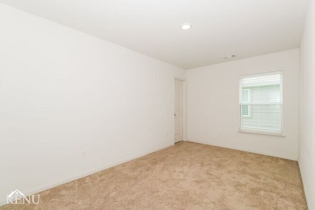 Building Photo - Coming Soon!