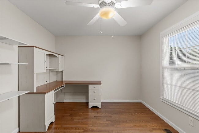 Building Photo - 4685 Colima Ct