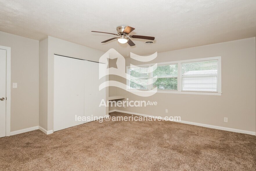 Building Photo - 3920 Howard Ave