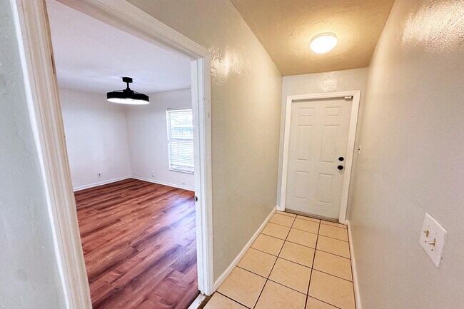 Building Photo - 6171 Heather St