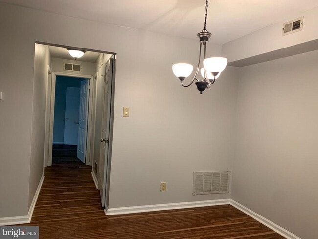 Building Photo - 4403A Fenwick Ln