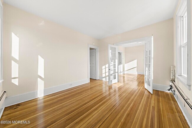 Building Photo - 98 First Ave