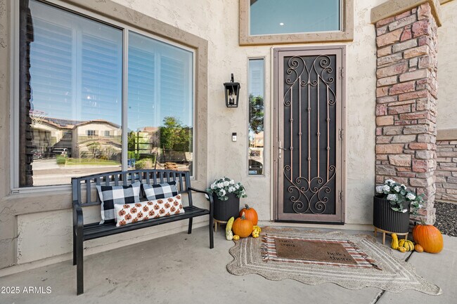 Building Photo - 5419 W Tether Trail