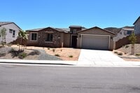Building Photo - 25129 Sand Wedge Dr
