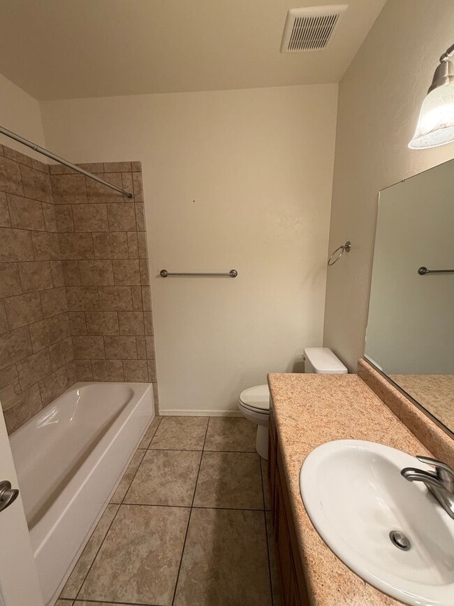 Building Photo - Large Family Home with SOLAR and Landscaping Maintenance Included!!