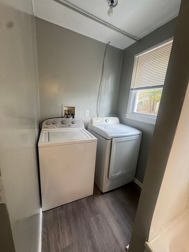 Building Photo - 3 Bedroom Semi Detached Home in Havre De G...