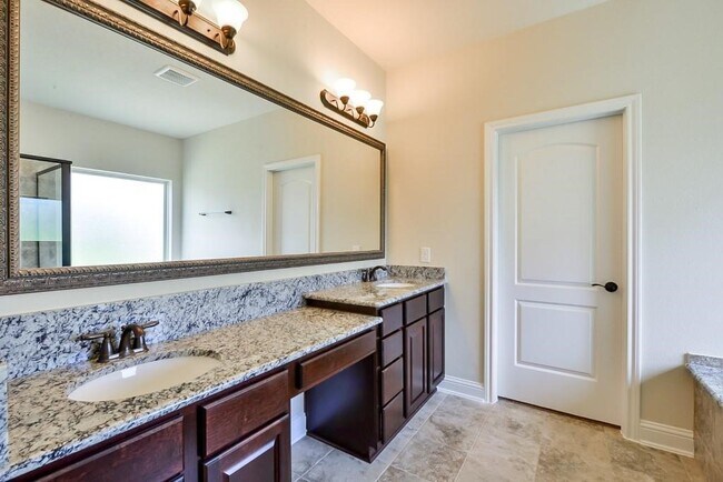 Building Photo - 18719 Fairmont Springs Ct