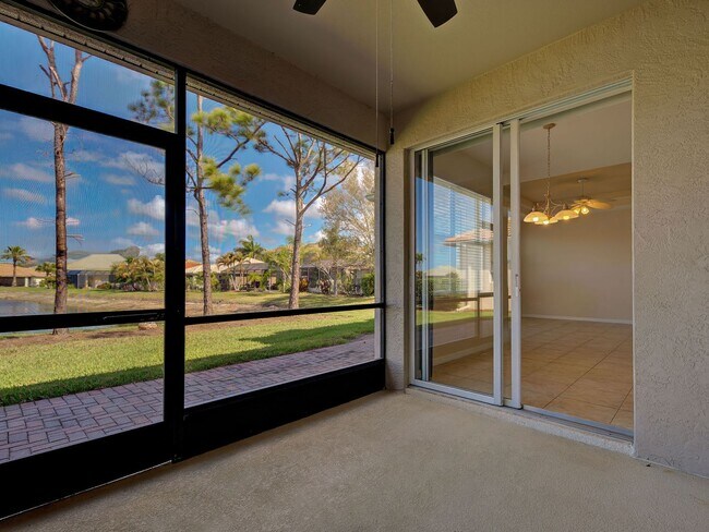 Building Photo - 3BD/2BA/3 Car Garage in Stoneybrook