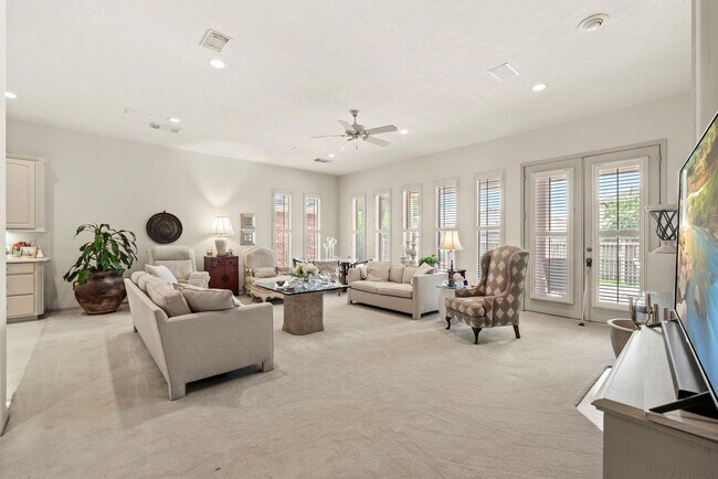 Building Photo - 4513 Country Club View