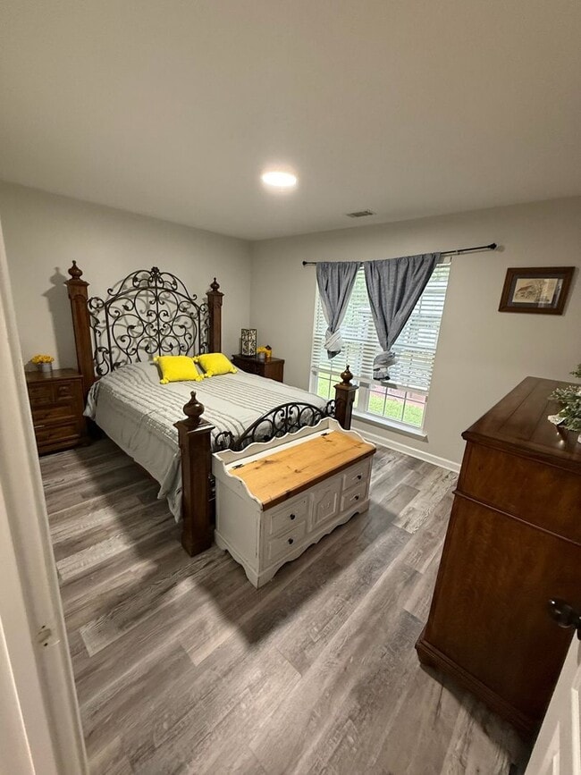 Building Photo - Beautifully Updated 4-Bedroom Home in Pooler, GA