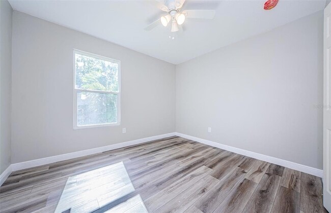 Building Photo - 3562 Fisher Rd