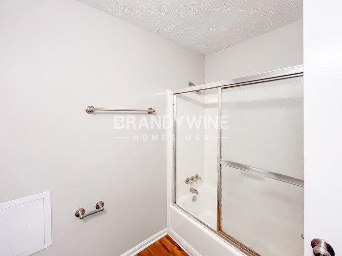 Building Photo - 5063 Springtree Ct