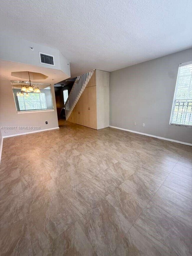 Building Photo - 781 SW 148th Ave