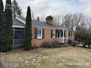 Building Photo - 3 Bed / 2 Bath Single Family (Available 5/...