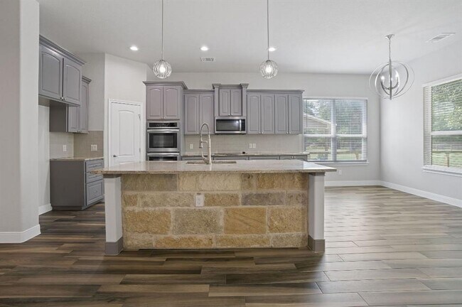 Building Photo - 130 Koele Ct