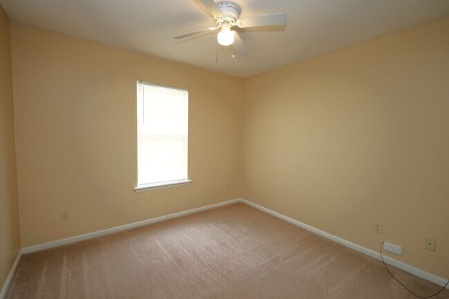 Building Photo - 4214 Abingdon Ct