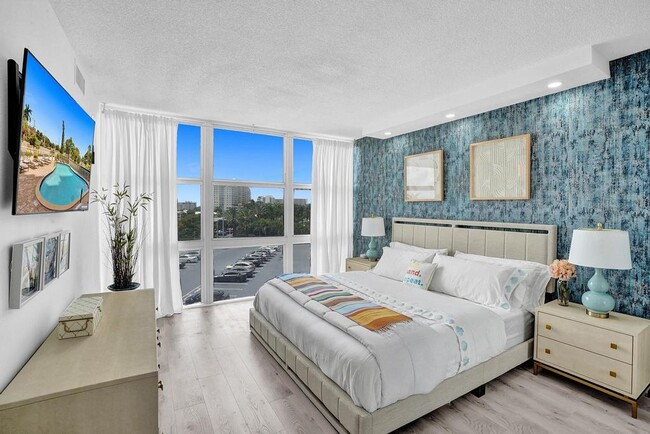 Building Photo - 2701 N Ocean Blvd