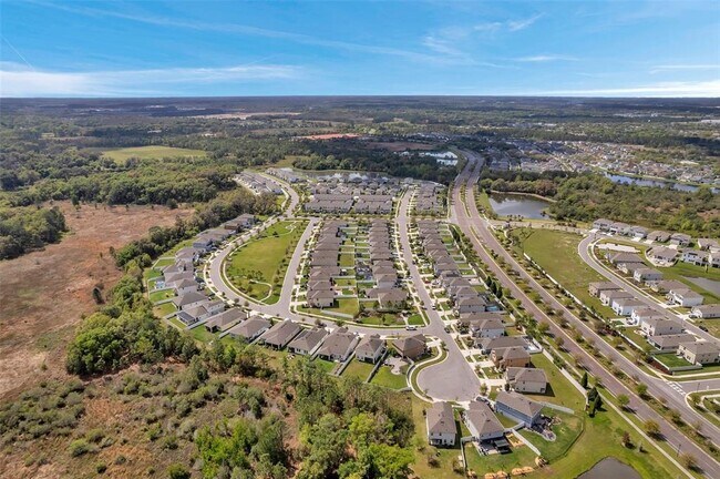 Building Photo - 4966 Avalon Park Blvd