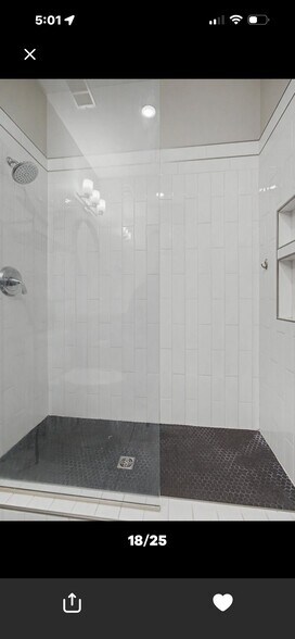 Building Photo - 2407 8th Ave S