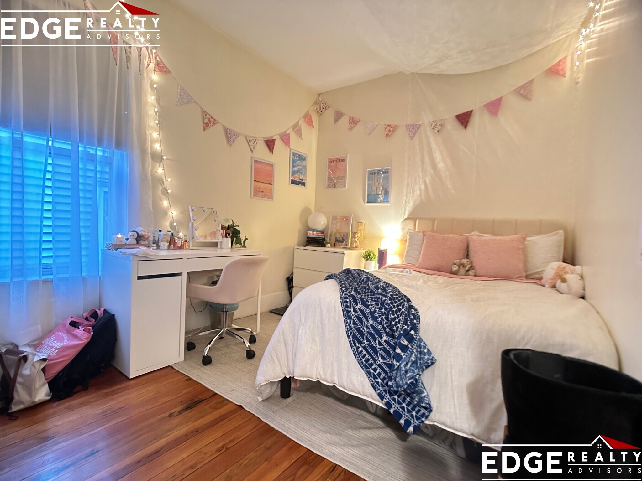 Building Photo - 8 Carmel St