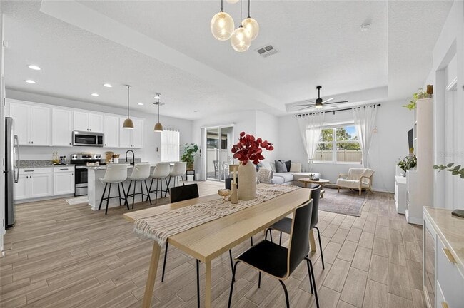 Building Photo - 30439 Caravelle Ln