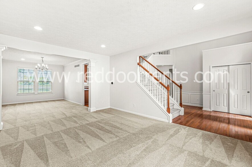 Building Photo - 4712 Pebblepointe Pass