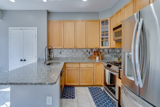 Building Photo - 13032 Limestone Ct