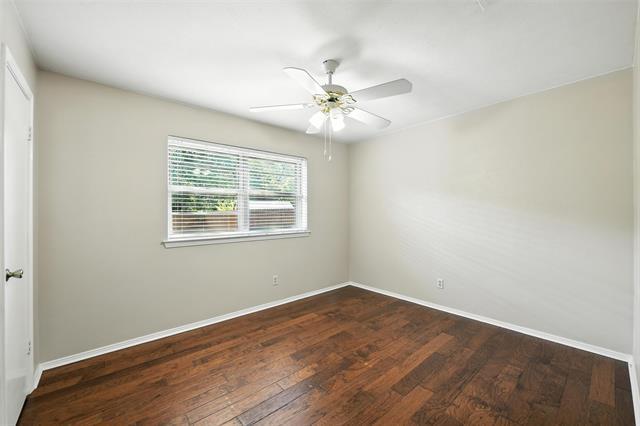 Building Photo - 729 Kingswood Ave