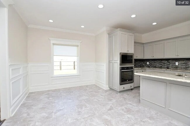 Building Photo - 3948 Crusader Ct