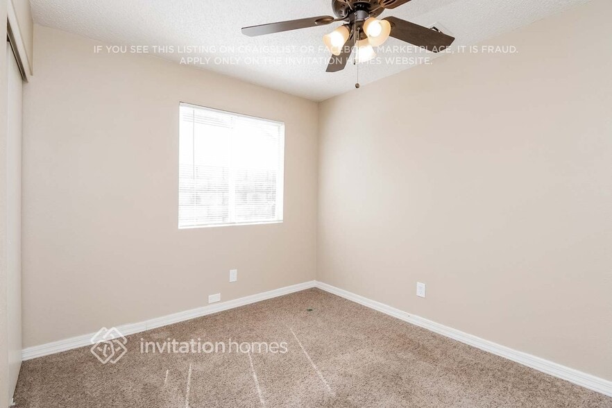 Building Photo - 441 S Maple