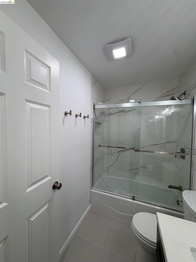 Building Photo - 1101 Hourglass Pl