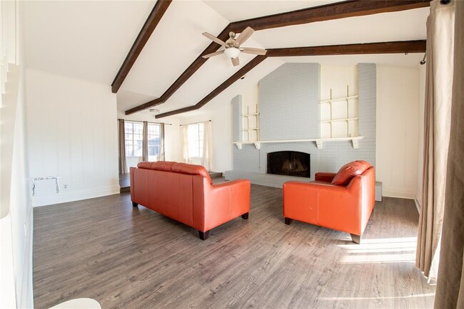 Building Photo - 5510 Chadwyck Dr