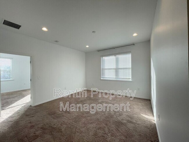 Building Photo - 3769 Tilbor Circle