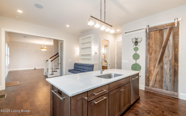 Building Photo - 9413 Civic Way