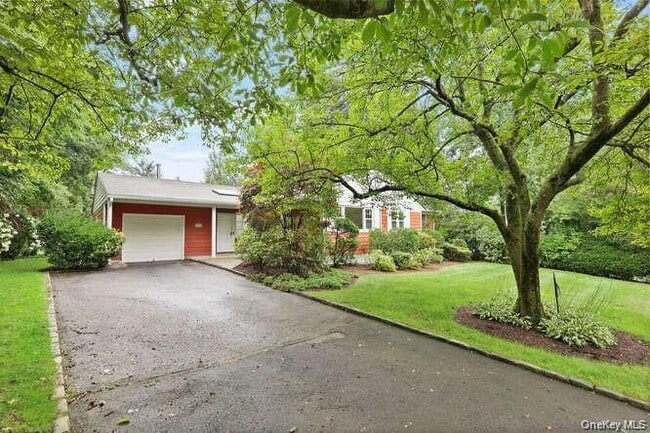 Building Photo - 93 Seton Dr