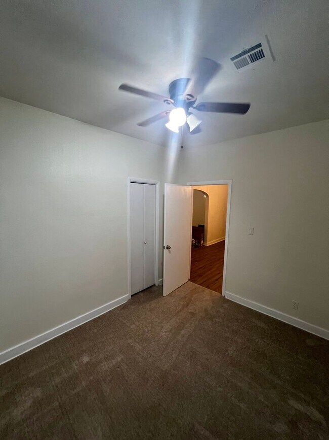 Building Photo - Rent-to-Own Opportunity