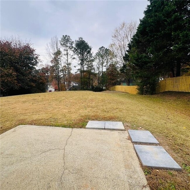 Building Photo - 6020 Aderhold Way