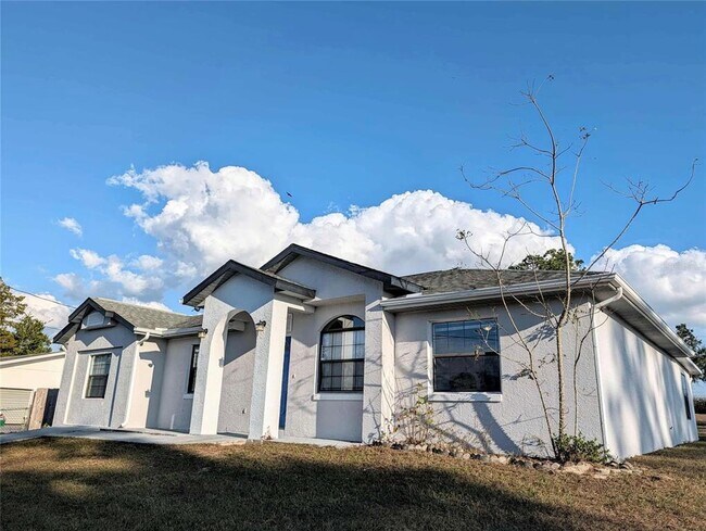 Building Photo - 1511 SW Shorewood Dr