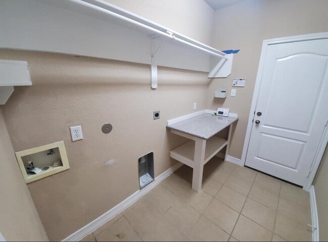 Building Photo - 15314 Harlin