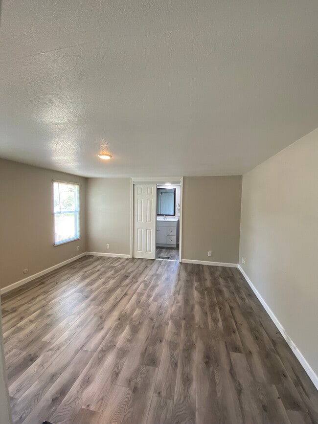 Building Photo - 15418 Mesquite Trail
