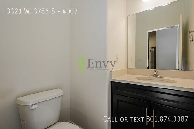 Building Photo - 3321 W 3785 S