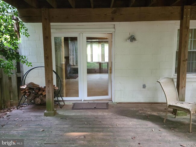 Building Photo - 2512 Deepford Dr